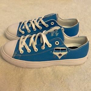 ✿ hippie van sneakers ✿